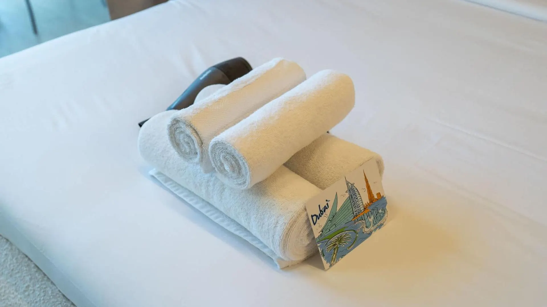 Classic Flat In Jvc That Sleeps 2 Dubai