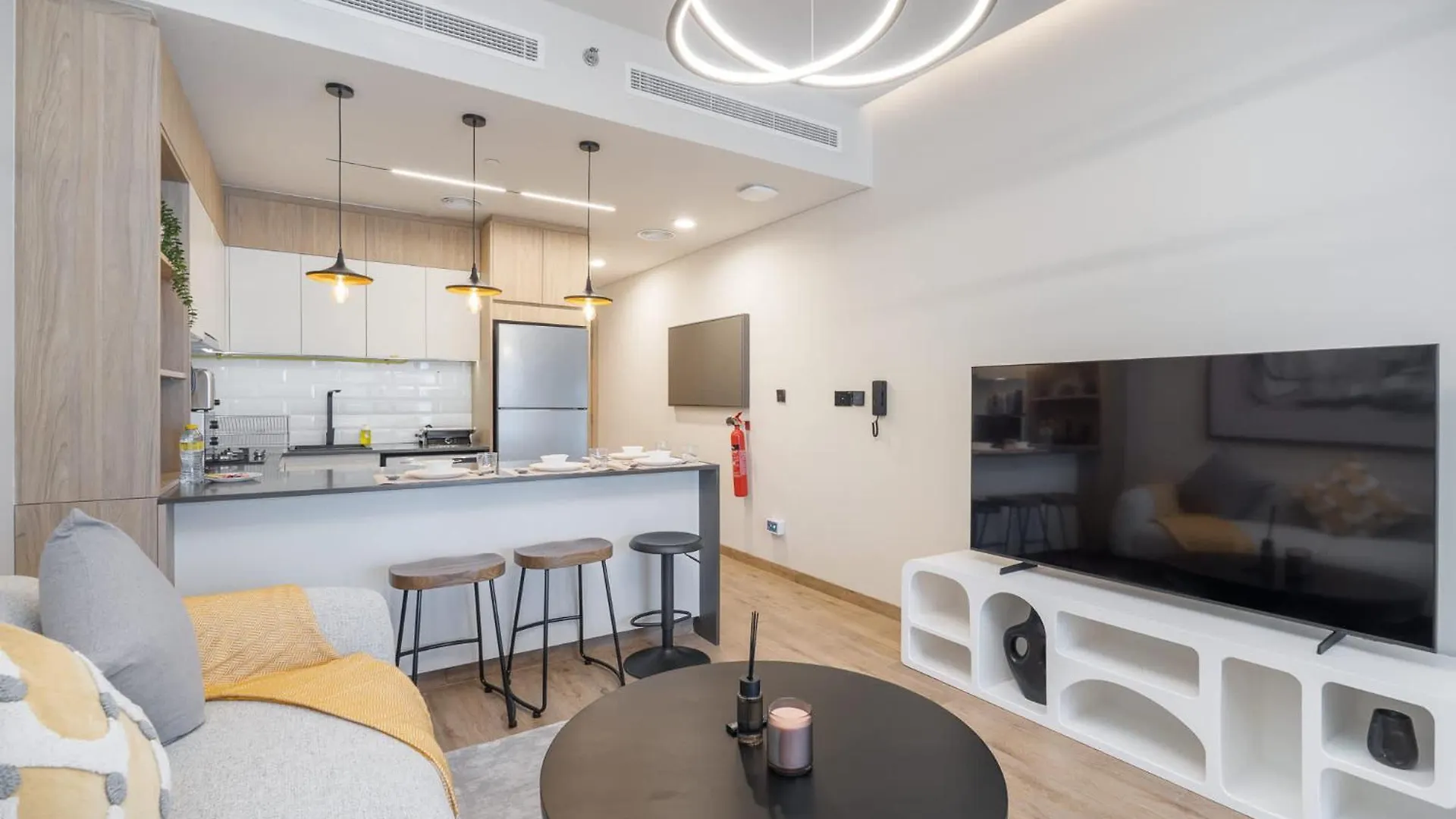 Apartment Classic Flat In Jvc That Sleeps 2 Dubai