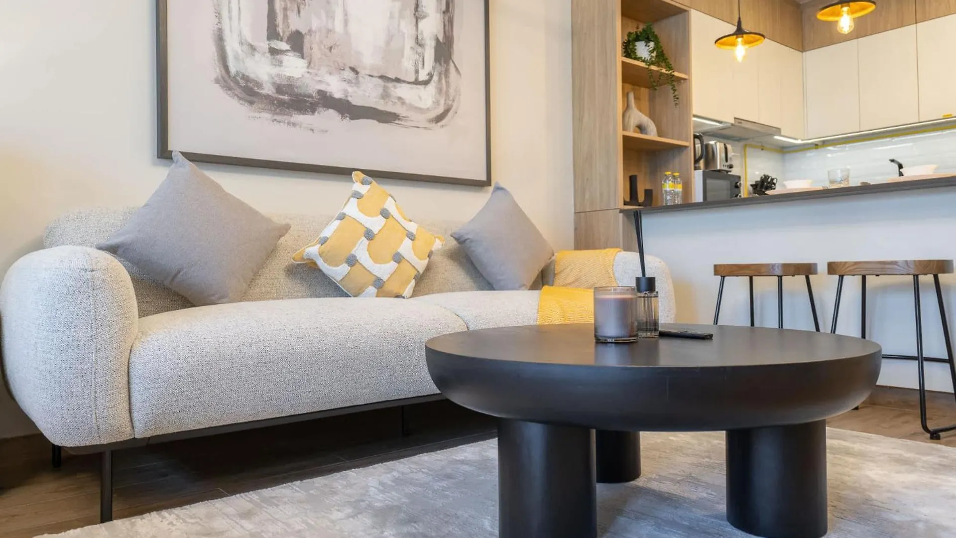 Classic Flat In Jvc That Sleeps 2 Dubai Apartment