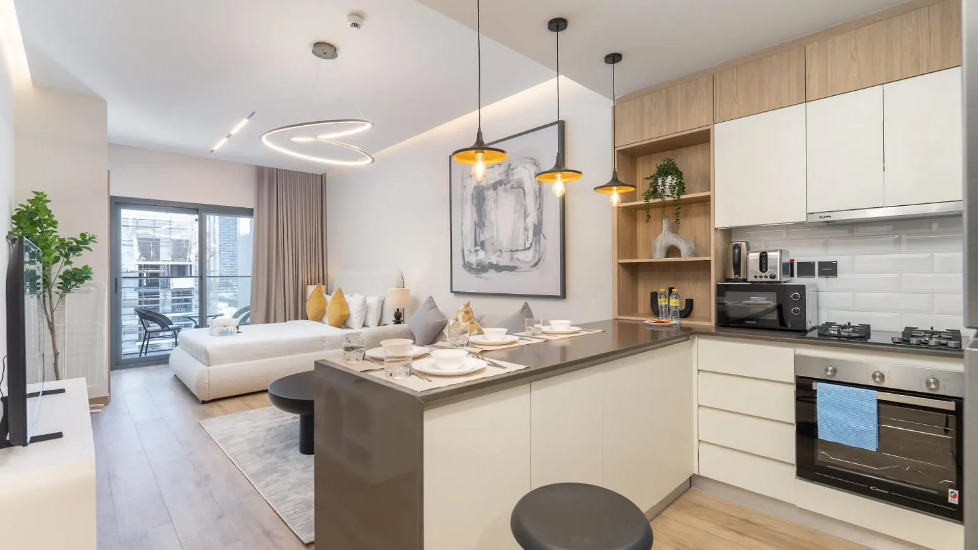 Classic Flat In Jvc That Sleeps 2 Dubai